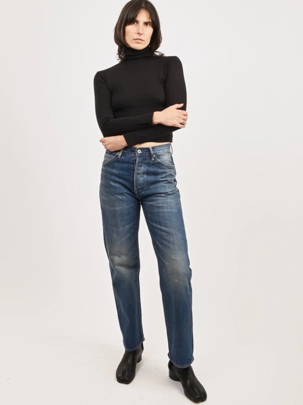 Sz25 Chimala Selvedge Denim Ankle Cut Distressed Jeans
